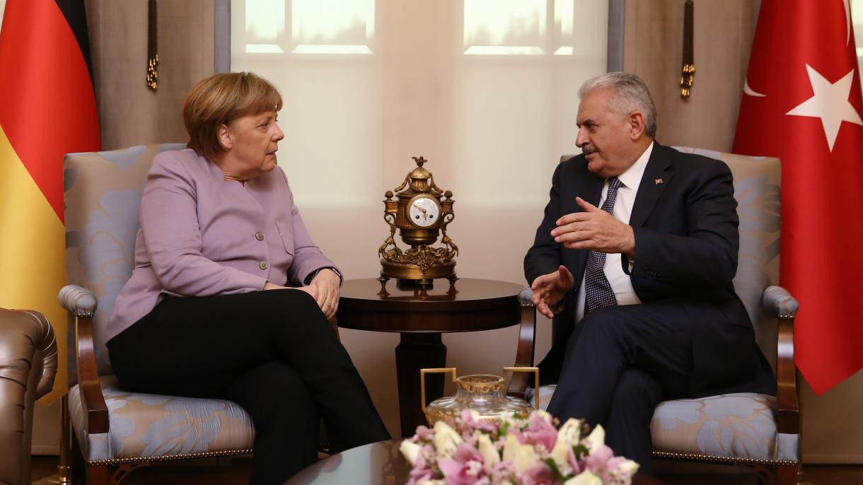 Alemanha se solidariza com a Turquia na luta contra o terrorismo