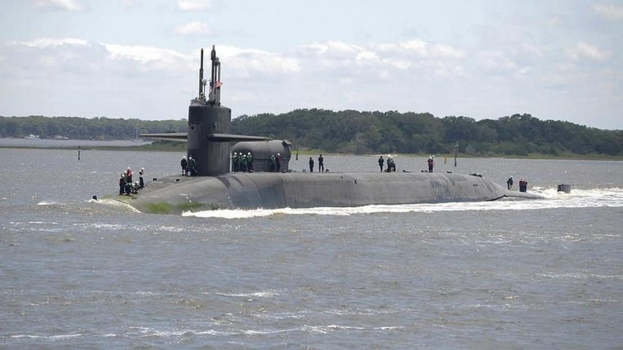 EEUU despliega un submarino nuclear en el golfo Pérsico