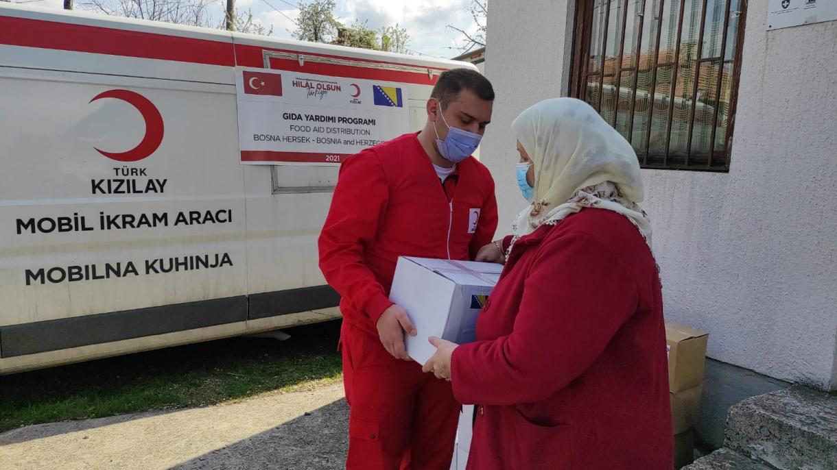 kizilay bosna yardim1.jpg