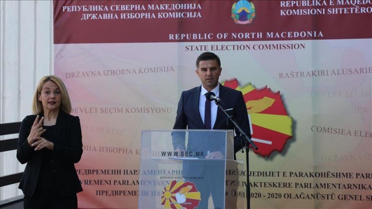 Државната изборна комисија (ДИК): Излезеноста на изборите до 13:00 часот изнесува 23,81 отсто
