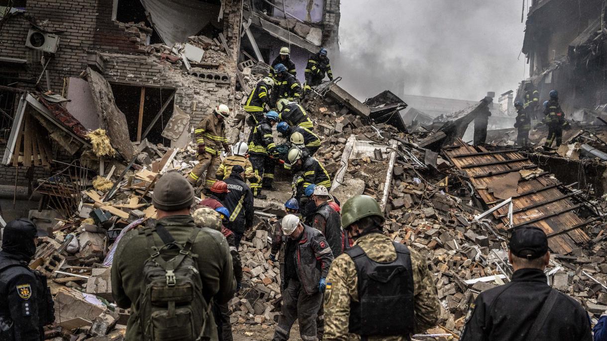 Asciende el número de muertos tras el bombardeo ruso en algunas ciudades de Ucrania