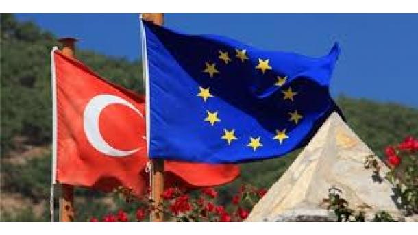 欧洲议会完成首份2016土耳其进展报告草案