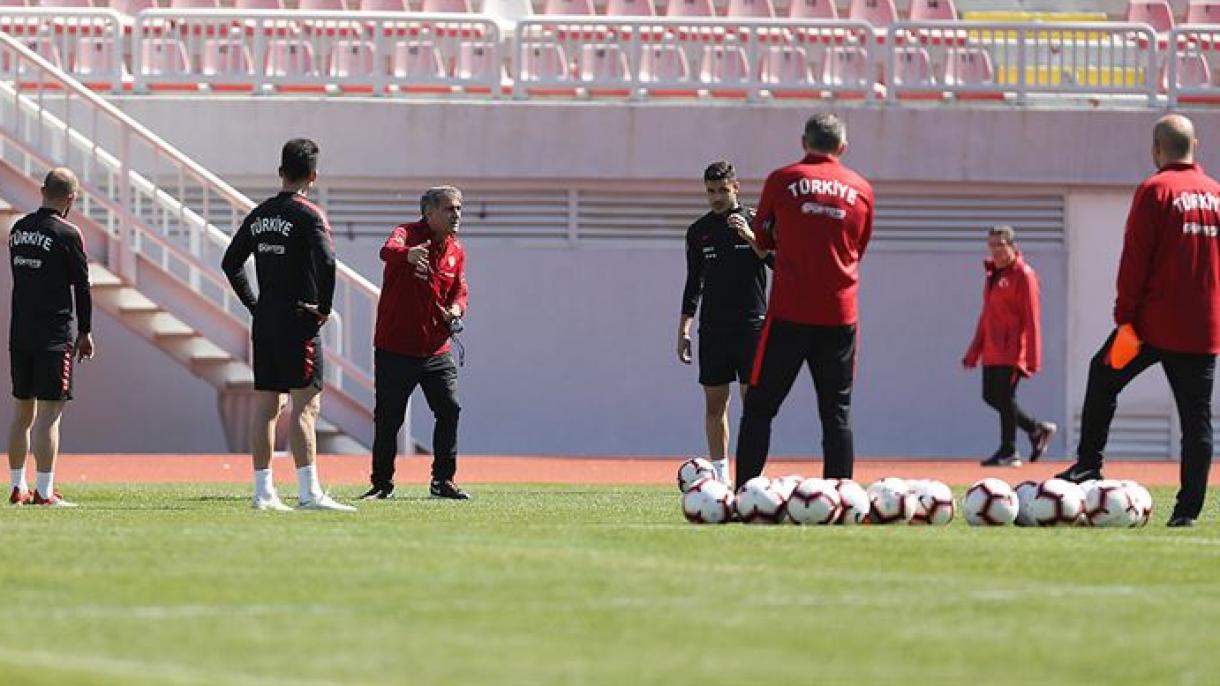 A equipe nacional turca vai acolher a Moldávia nas eliminatórias da Eurocopa 2020