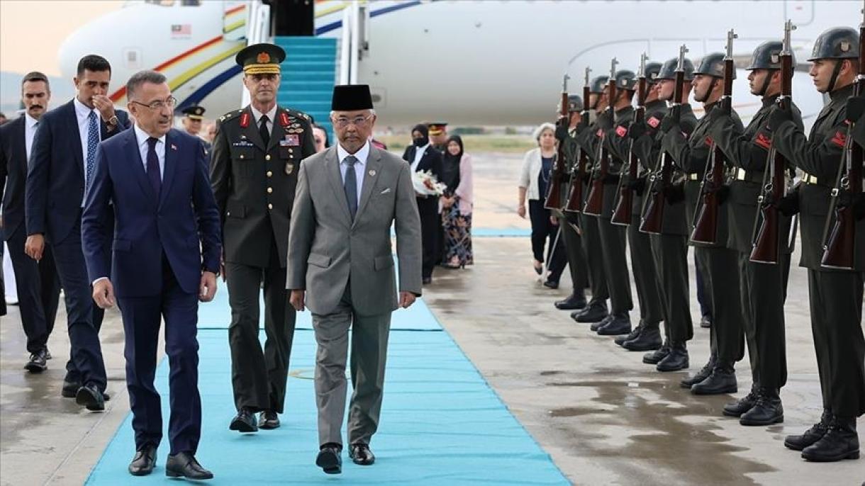 پادشاه مالزی بنابه دعوت رئیس جمهور ترکیه به آنکارا سفر کرد
