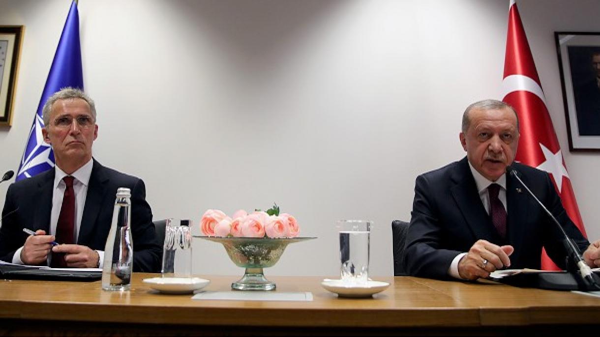 Erdogan e Stoltenberg discutono delle lotta contro Covid-19
