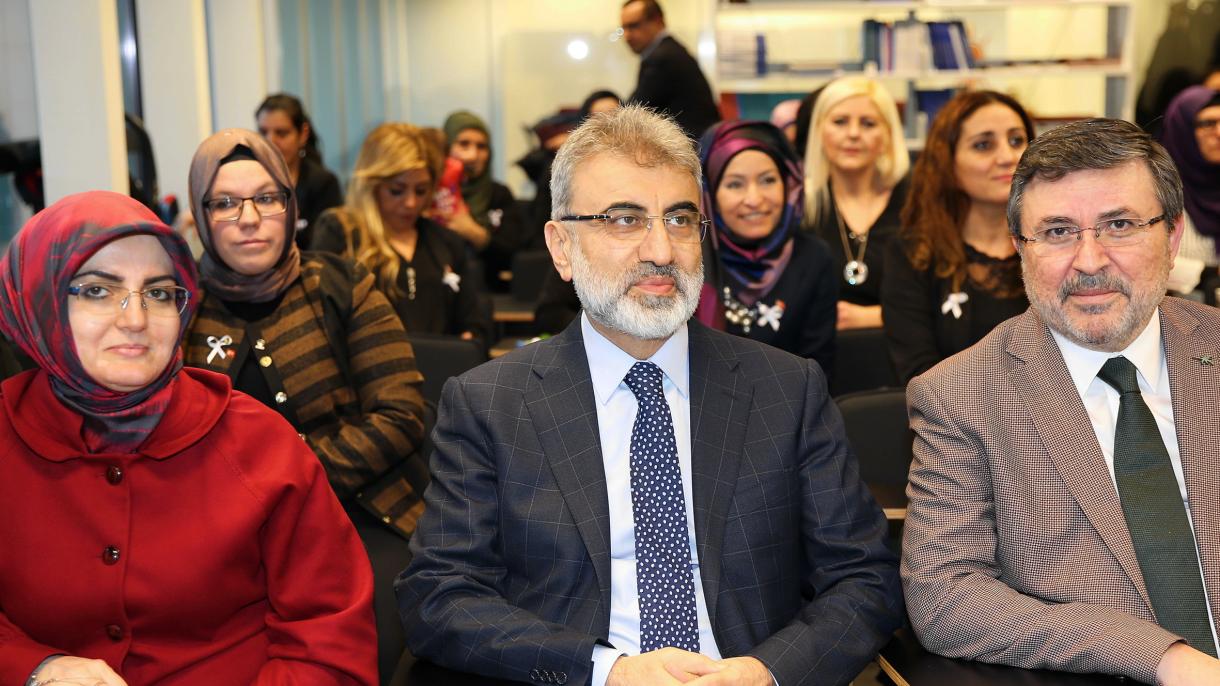 Organizan el panel con el tema “Mujer y política” en Bruselas