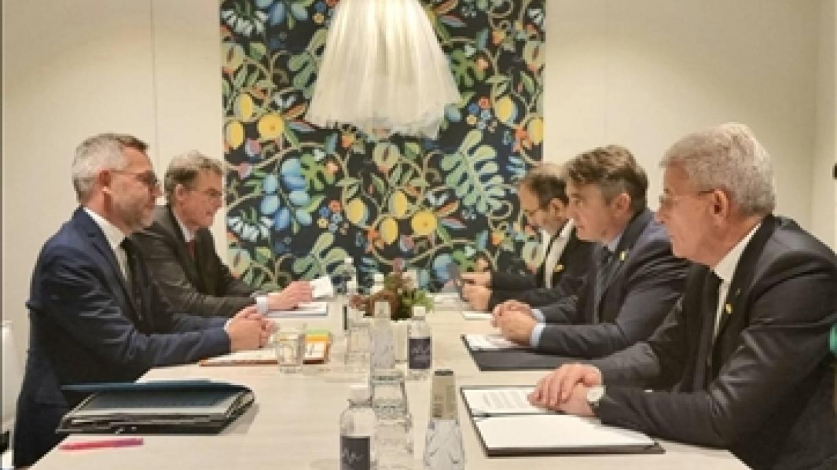 Komšić i Džaferović s njemačkim ministrom za pitanja Evrope: Disolucija BiH ne dolazi u obzir