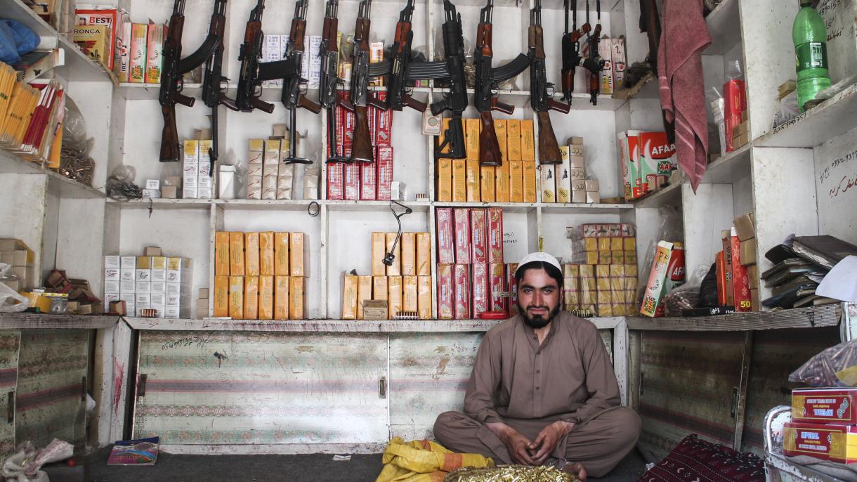 pakistan el yapimi silahlar 2.jpg