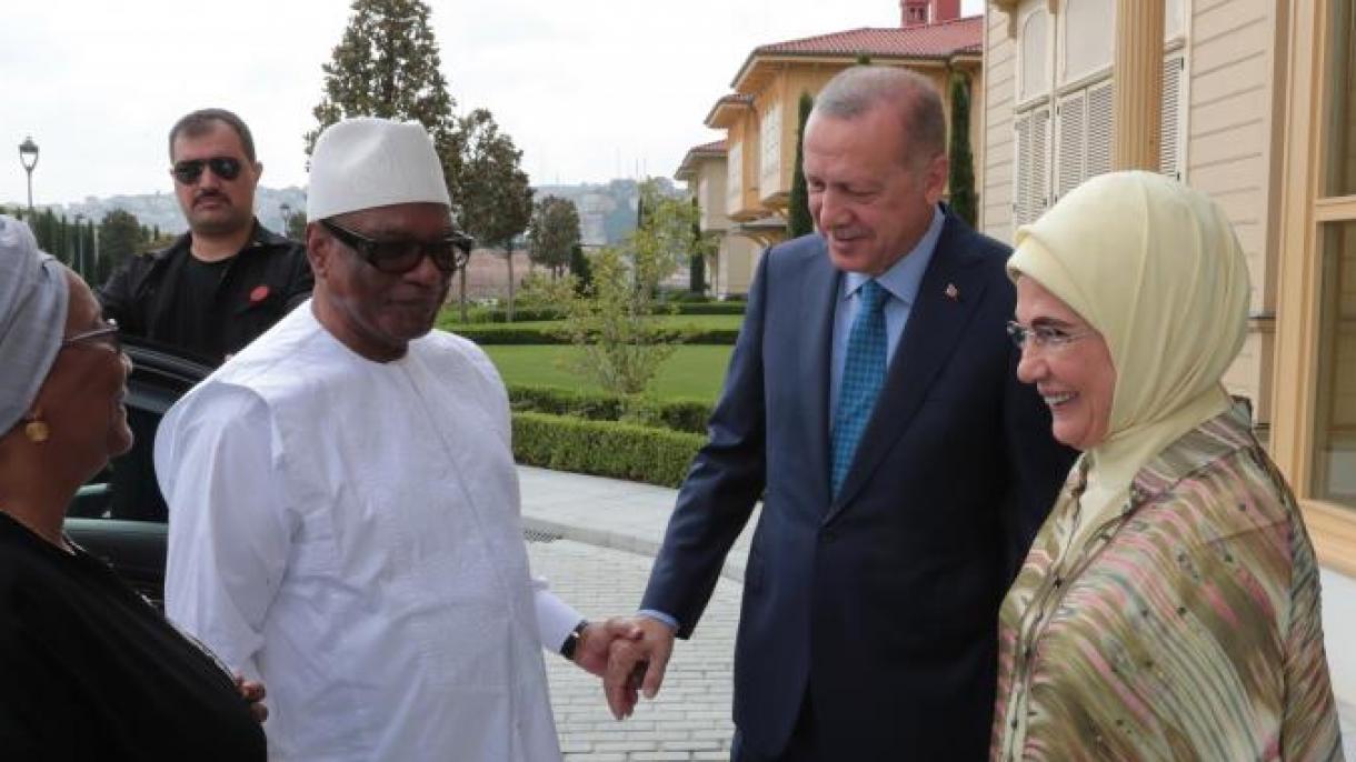 Erdogan negoció con el presidente de  Malí, Boubacar Keita