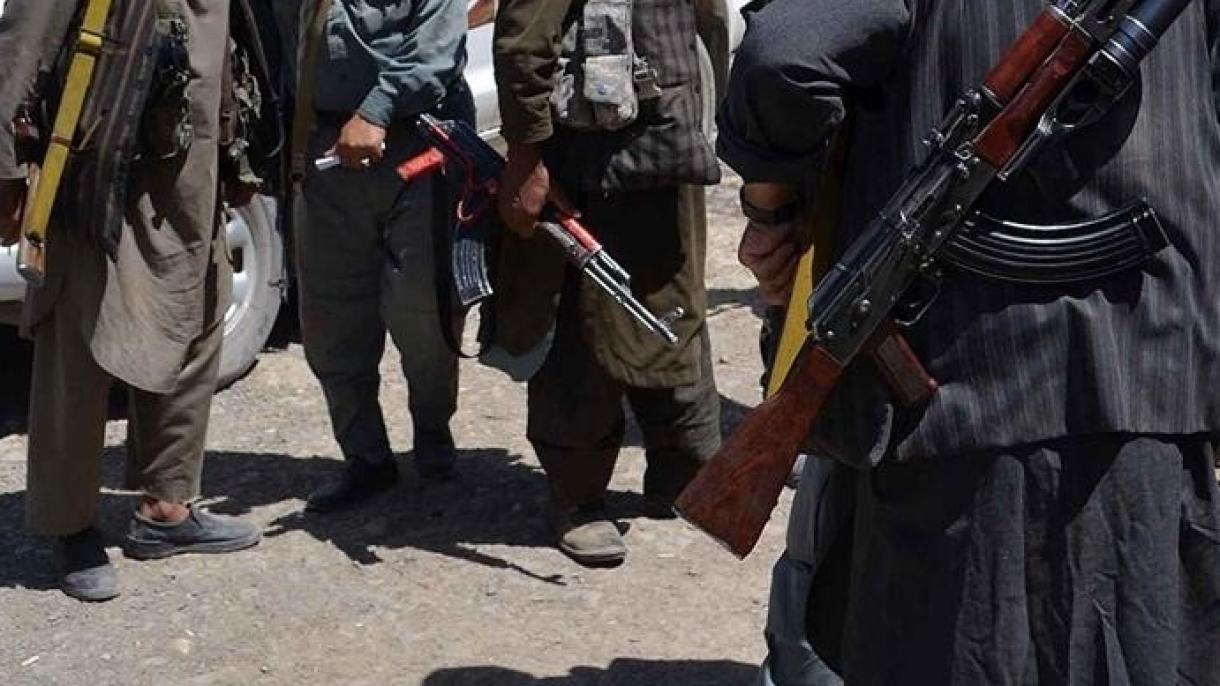 La administración afgana ha admitido negociar con Talibán para la entrega de la administración