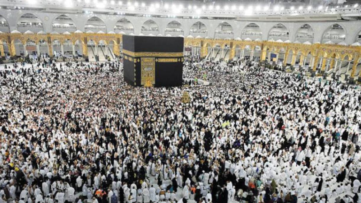 9 میلیون مسلمان در 10 روز اول ماه رمضان در کعبه نماز خواندند