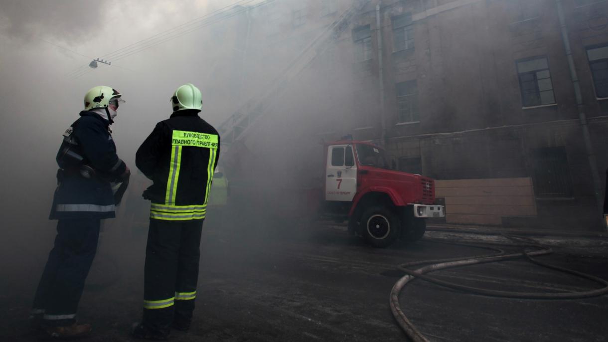 莫斯科一仓库大火导致17人死亡