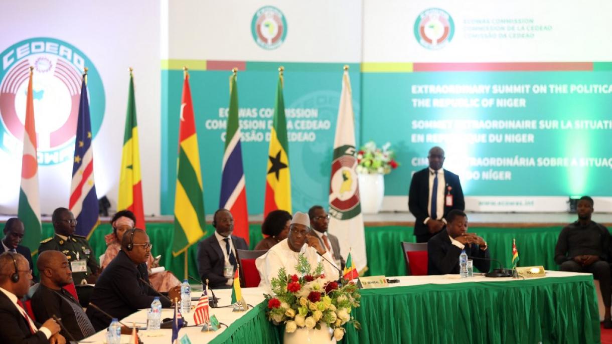 Ülést tart az ECOWAS állam- és kormányfők konferenciája