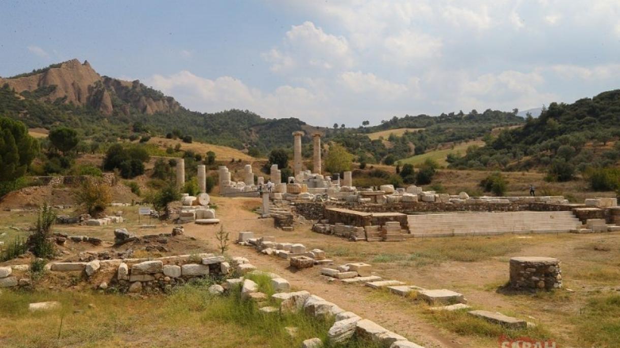 ساردەس قەدىمى شەھىرى ۋە دۇنيانىڭ تۇنجى بانكىچىلىق سىستېمىسى