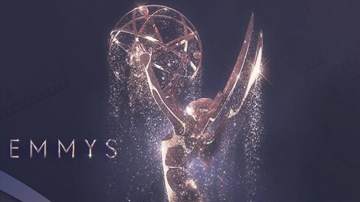 “The Bear” y “Succession” arrasaron los Premios Primetime Emmy