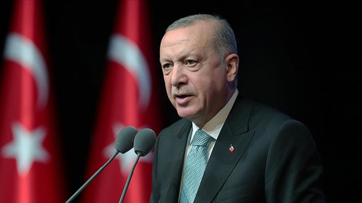Prágába utazott  Erdoğan köztársasági elnök