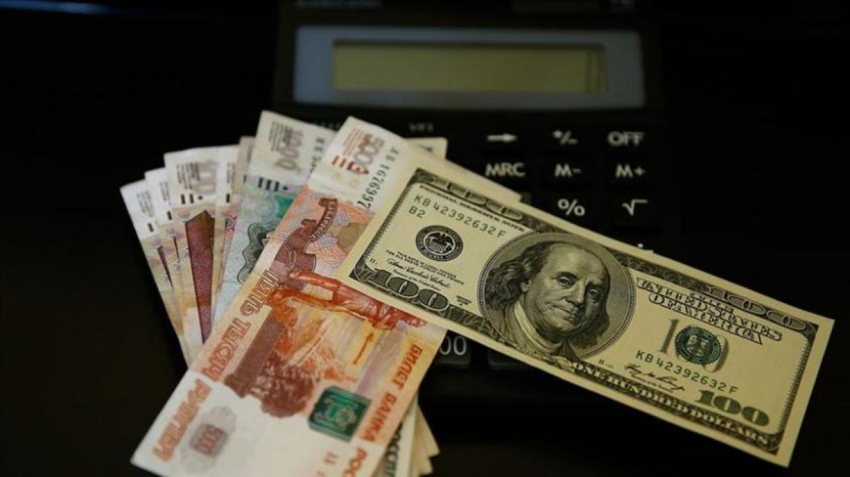 Русия спира външното задлъжняване с американски долар...