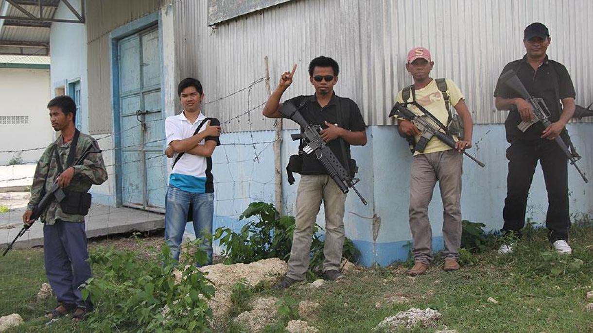 Filipine - Dy grupe myslimane bashkohen kundër DAESH-it