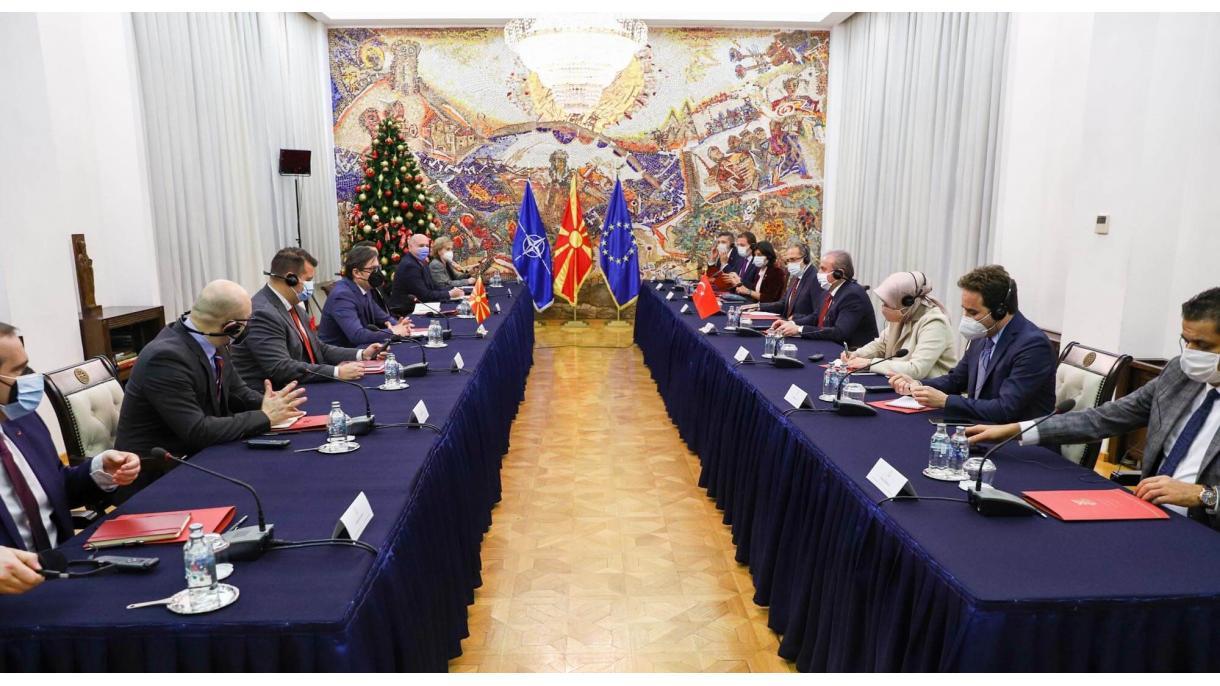 Turquia e Macedônia do Norte promovem cooperação e relações bilaterais em várias áreas