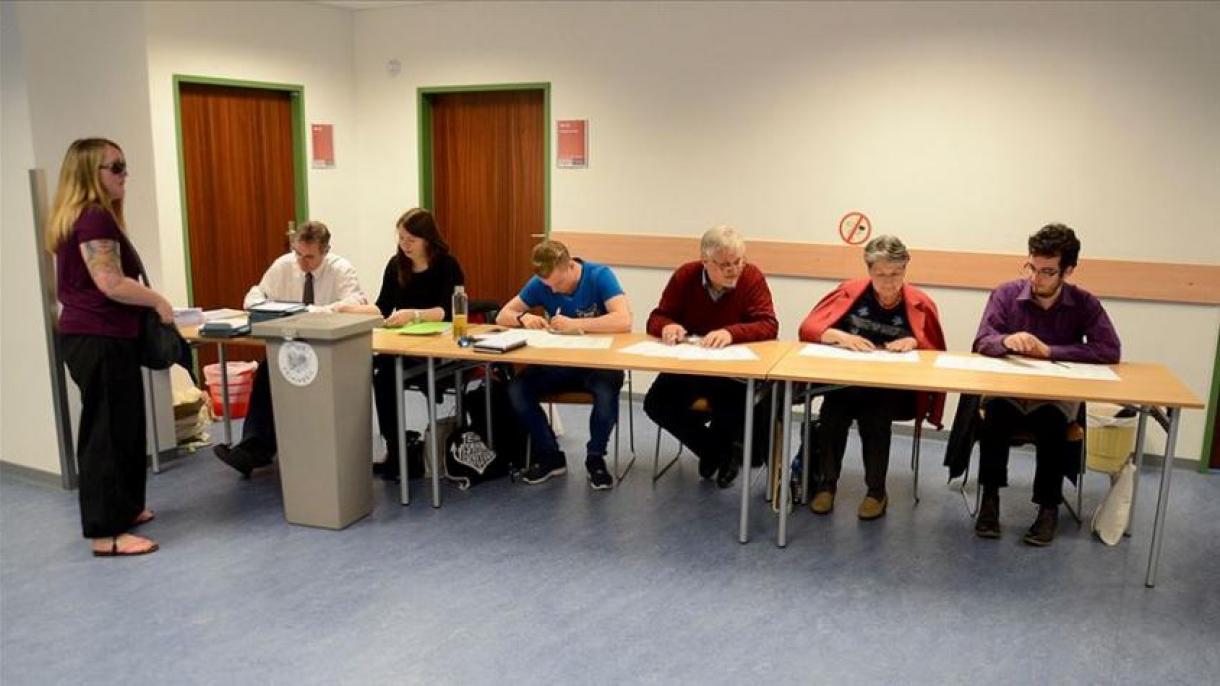 آغاز انتخابات پارلمانی در اتریش