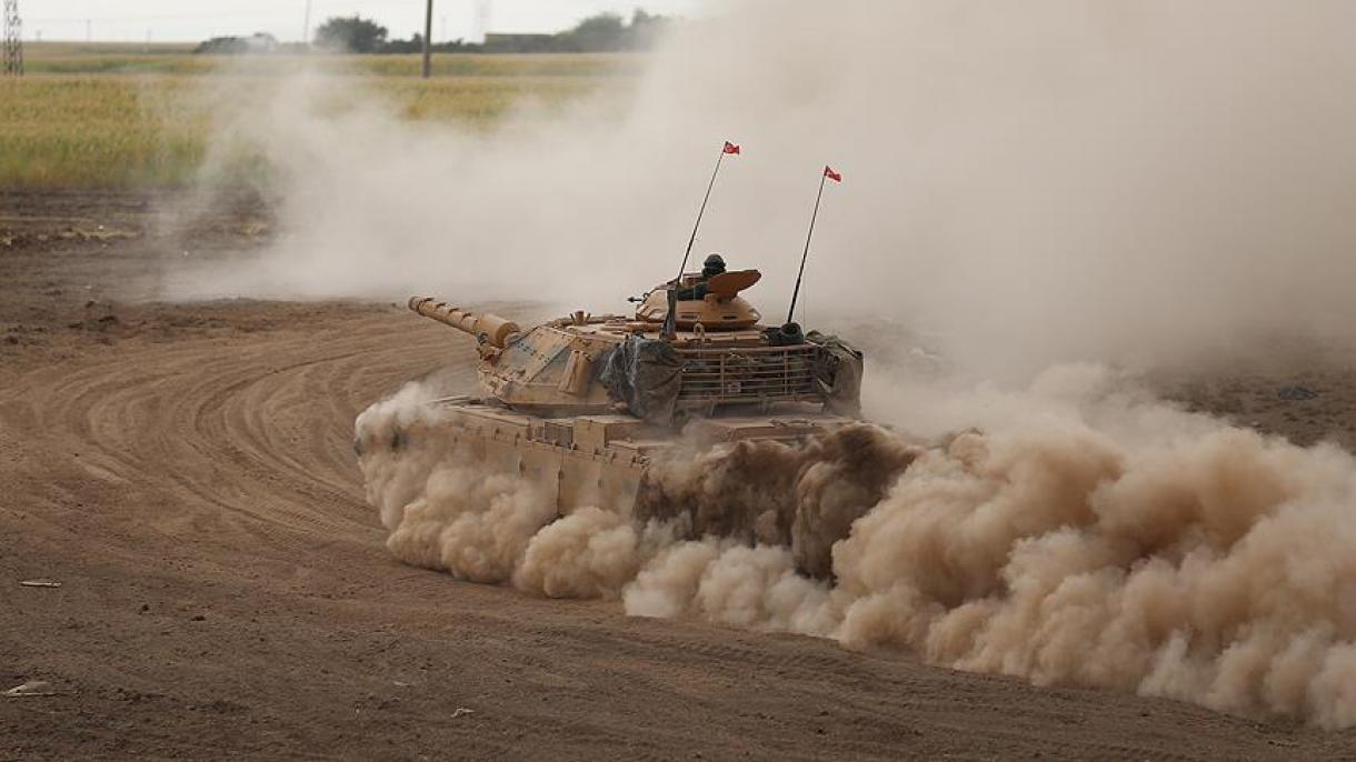 مانور نظامی نیروهای مسلح ترکیه در مرز هابور ادامه دارد