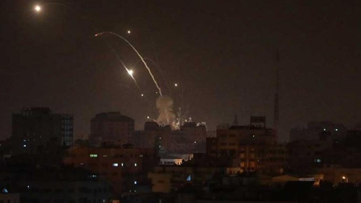 以色列向加沙发动空袭
