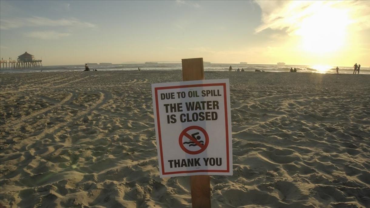جنوبی کیلی فورنیا کے ساحلوں پر تیل پھیل گیا،صفائی کا کام جاری