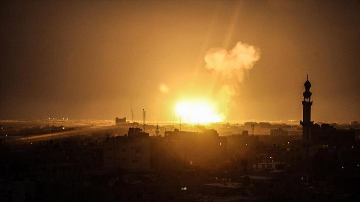 Az izraeli hadsereg légicsapást intézett Gázai-övezet ellen