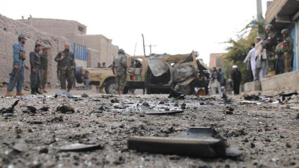 حمله انتحاری در افغانستان: 15 مجروح