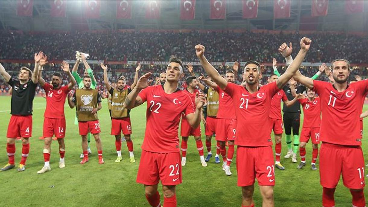 Turquía juega contra Islandia en las Eliminatorias Eurocopa 2020