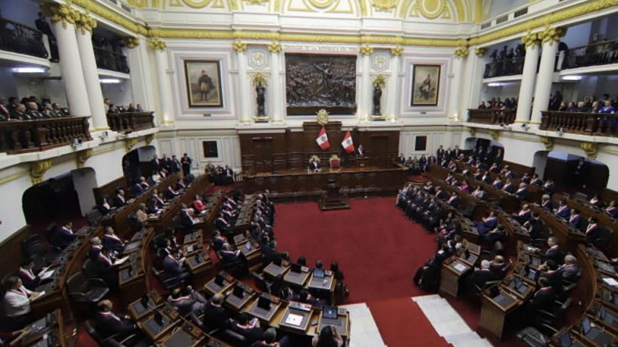 Este miércoles se presentará ante el Congreso de Perú el proyecto para adelantar elecciones