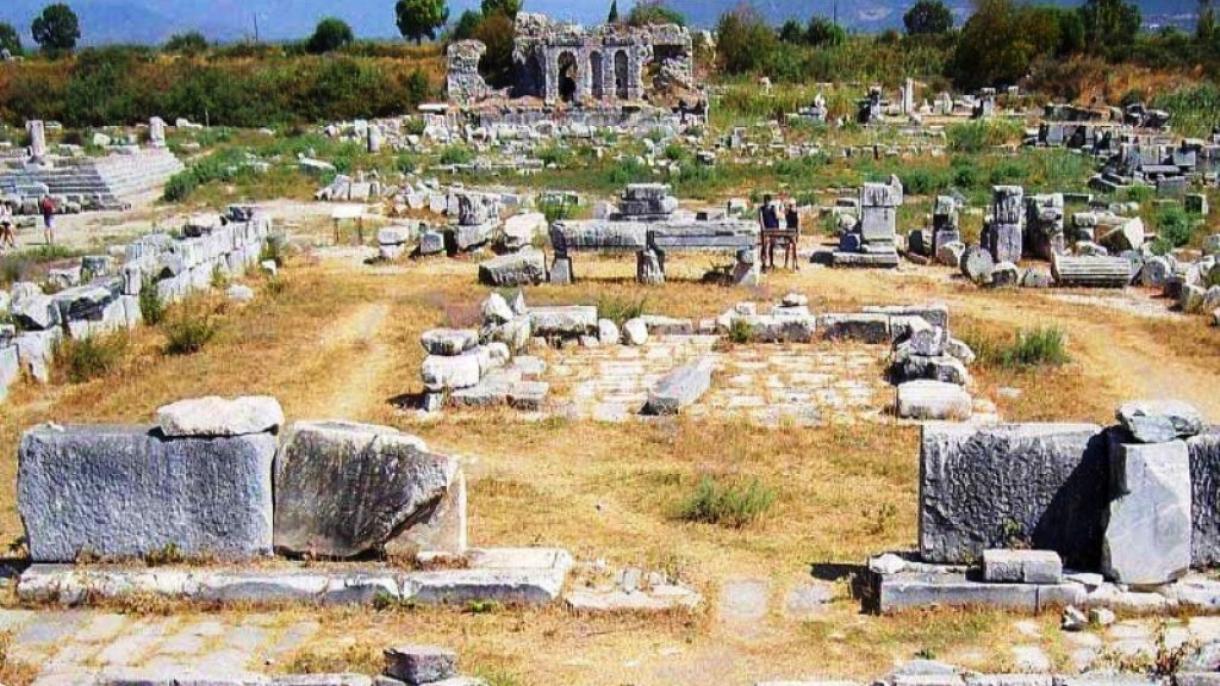 Milet antik şəhəri_Aydın_07.jpg