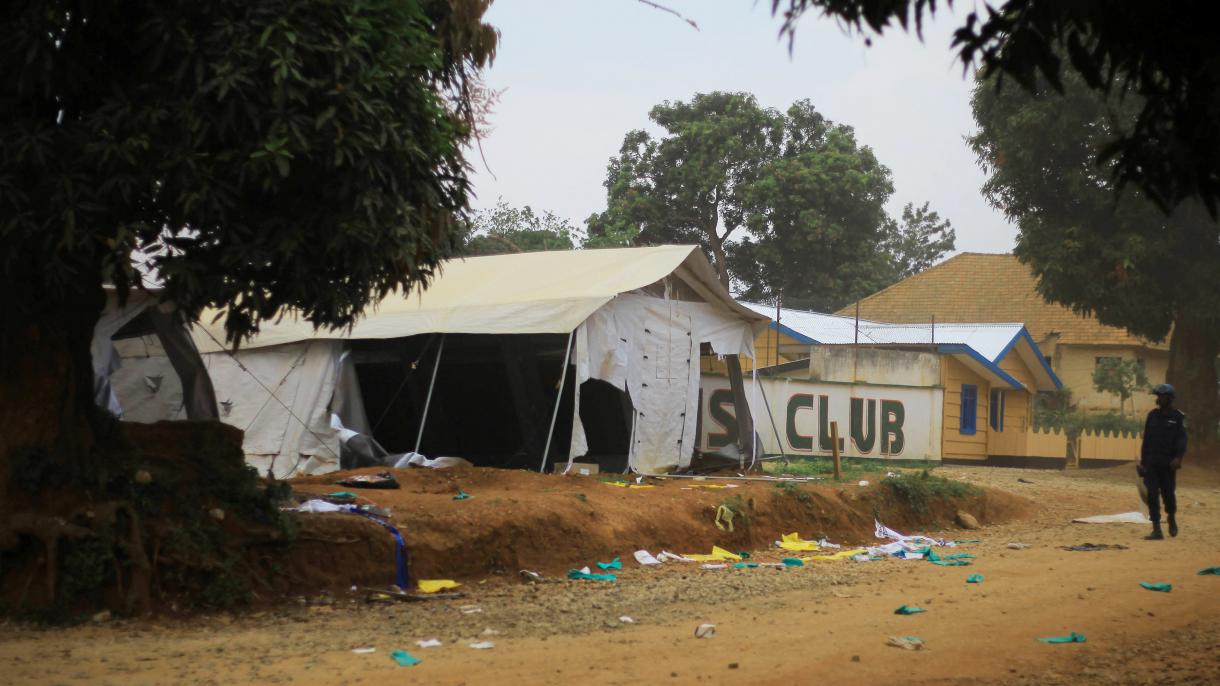 Бягство от карантинен център за заразени с ебола...
