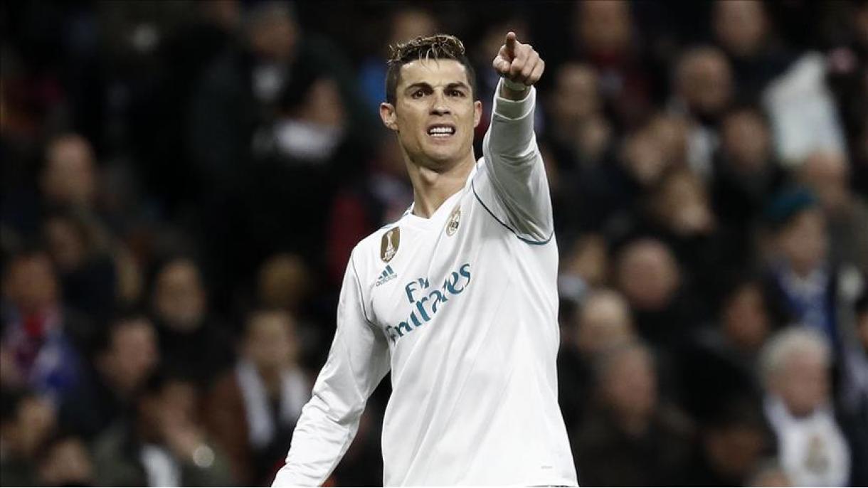 UEFA elege o golo de Cristiano Ronaldo como o melhor do ano