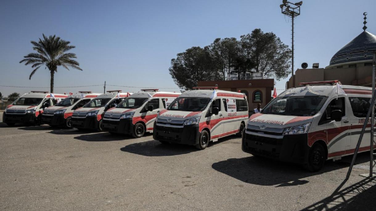 با حمایت 12 کشور از جمله ترکیه 27 دستگاه آمبولانس به غزه اعزام شد
