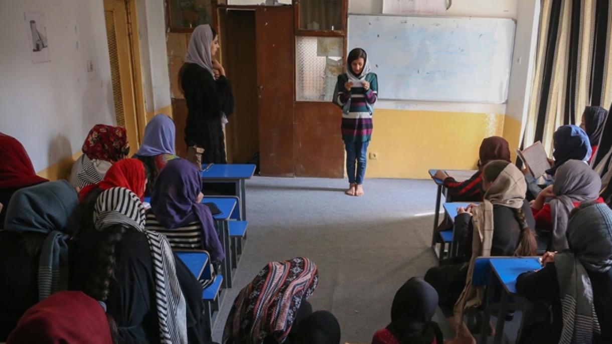 افغانستان میں لڑکیوں کی یونیورسٹی تعلیم موقوف کر دی گئی