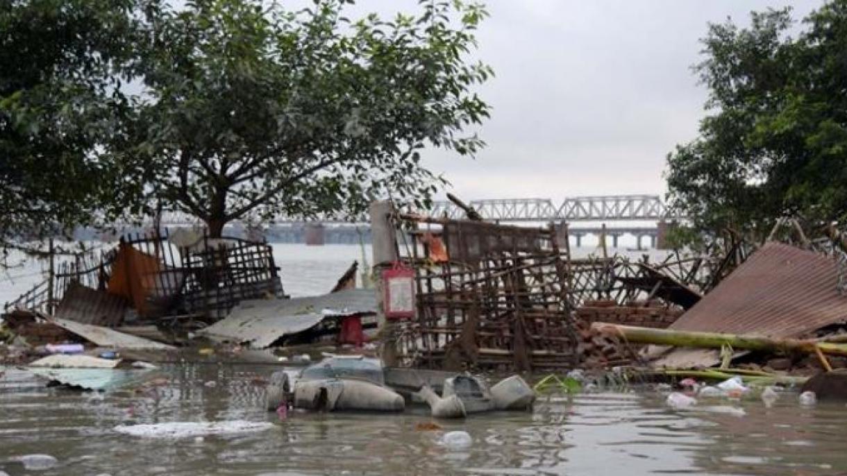 120 mortos confirmados devido às fortes chuvas da monção na Índia