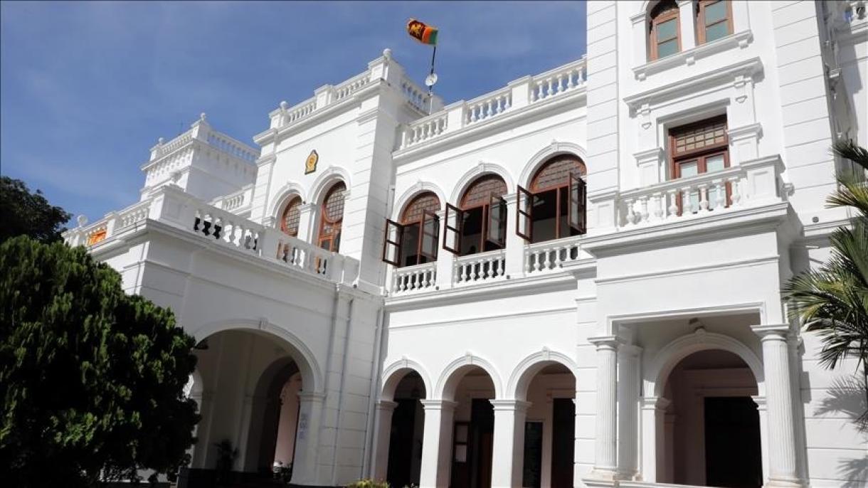 رئیس جمهور سری‌لانکا از طریق ایمیل استعفا داد