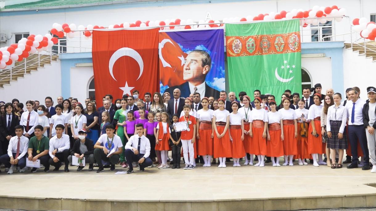 19 Mayıs Bayramı Aşkabat’ta Coşkuyla Kutlandı (6).jpg