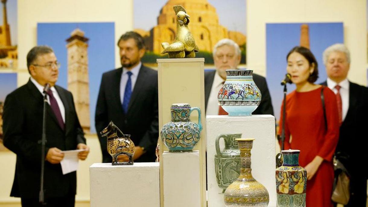 Expozitia Seljuk deschisa ın Rusia