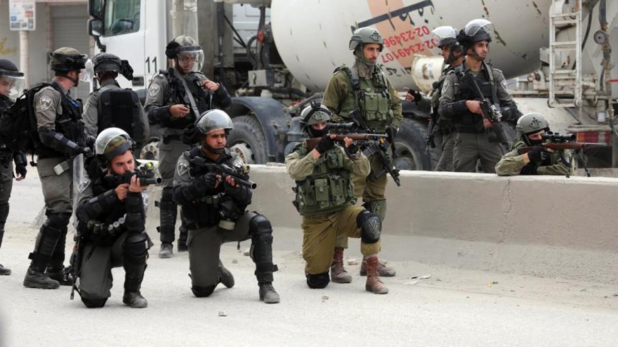 以色列军队打伤两名巴勒斯坦示威者