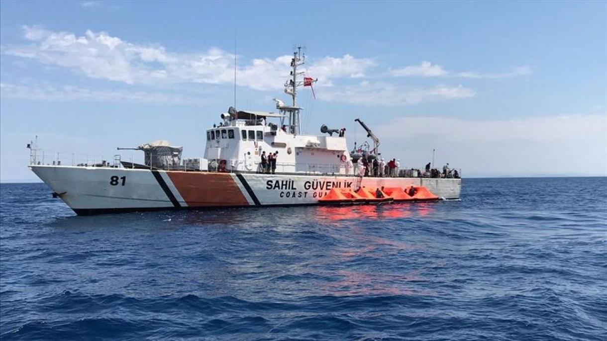 Guardia Costiera turca recupera 57 migranti nel mar Egeo