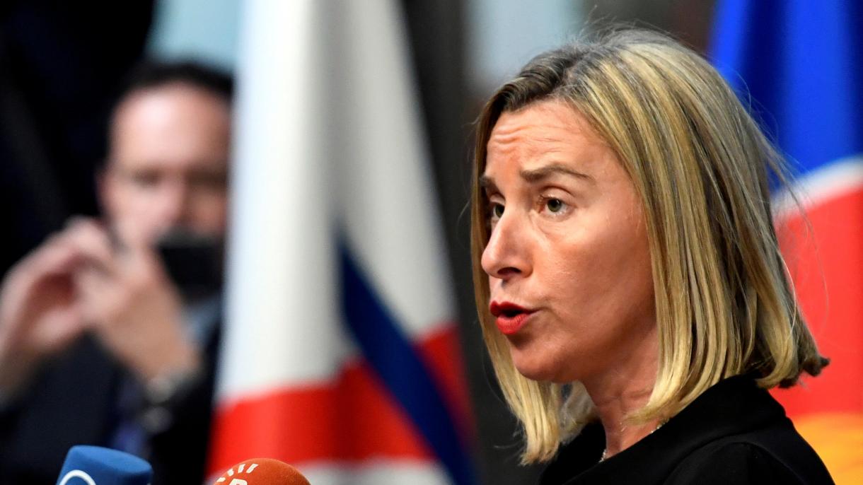 Mogherini: "Não estamos criando nenhum exército europeu"
