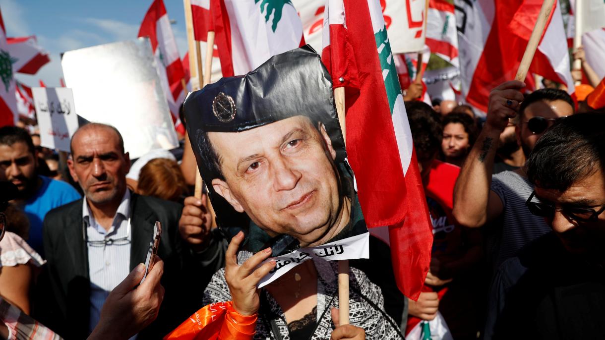 لبنان میں مظاہرے جاری،آج عام پڑتال کا اعلان