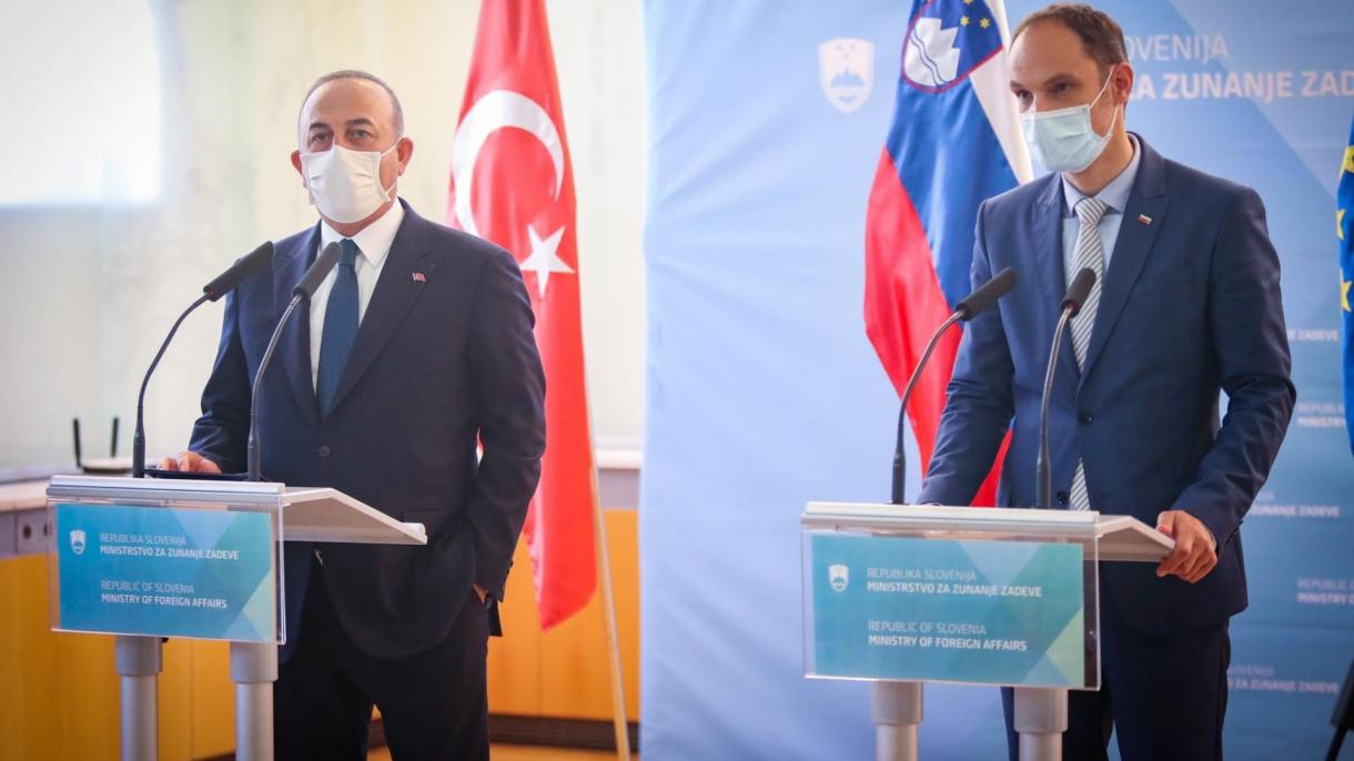"Inson huquqlari, islomofobiya va antisemitik hujumlarga qarshi birgalikda kurashilishi kerak".