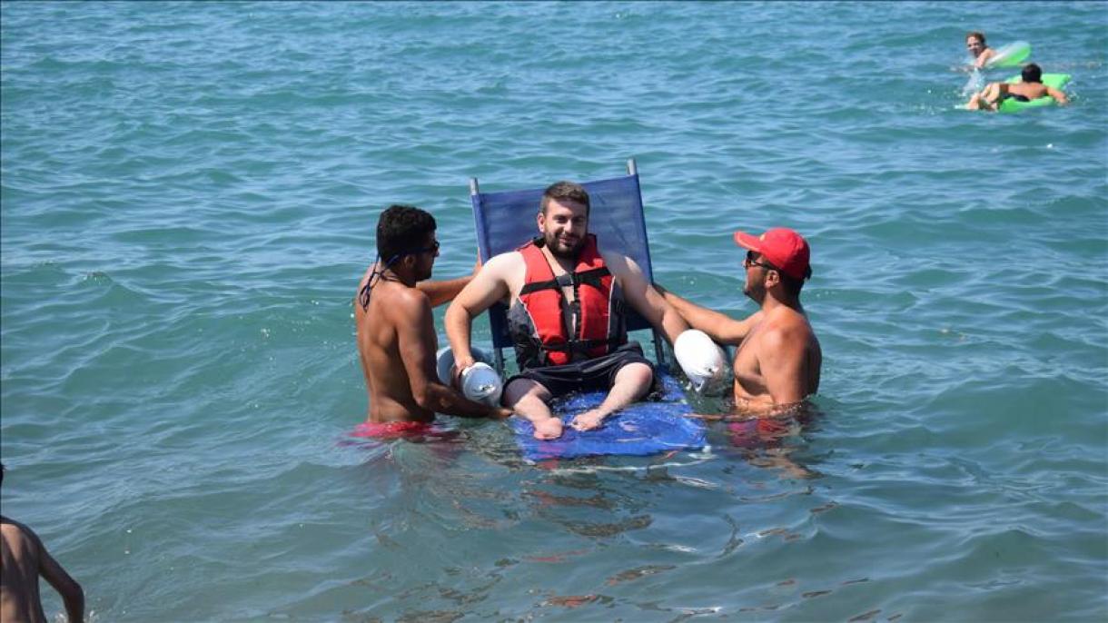 ساحل آکچاکوجا ترکیه مکانی مناسب برای گذراندن تعطیلات معلولین