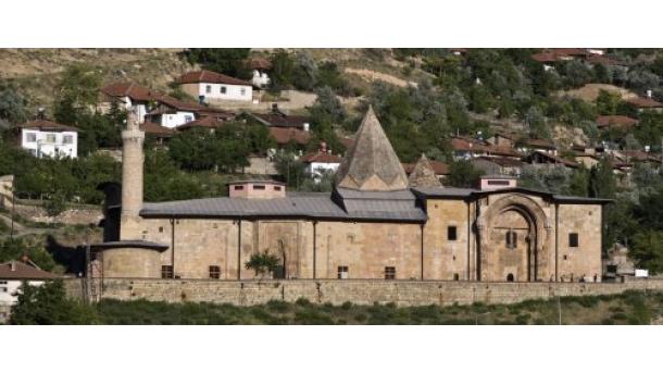 Pelancongan di Turki (Masjid Agung Divriği dan Darüşşifa)