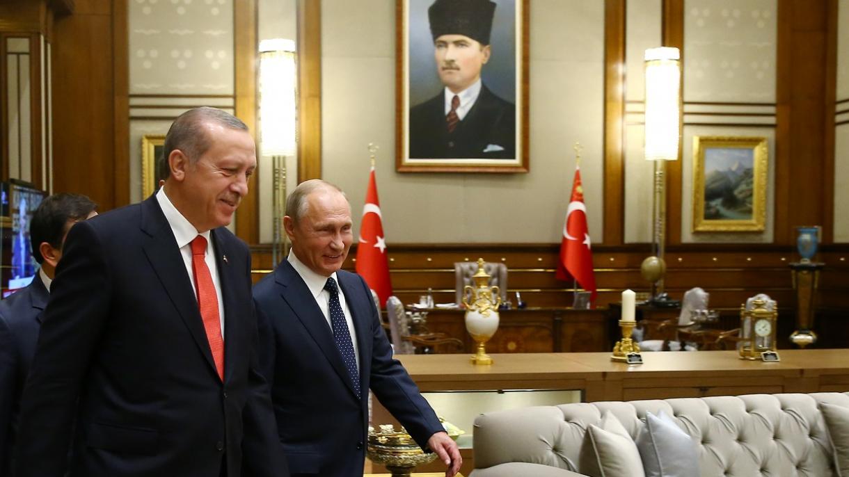 Turquia e Rússia discutem sobre a integridade territorial do Iraque e da Síria