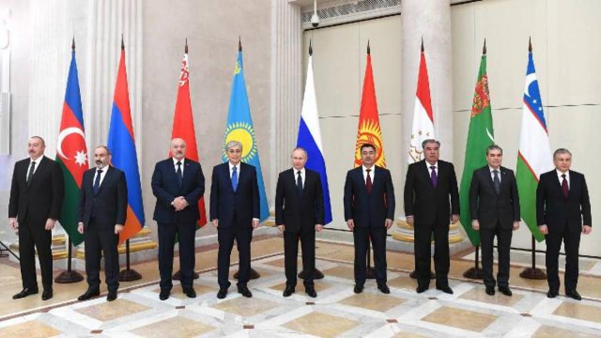 Shavkat Mirziyoyev MDH norasmiy sammitida ishtirok etdi