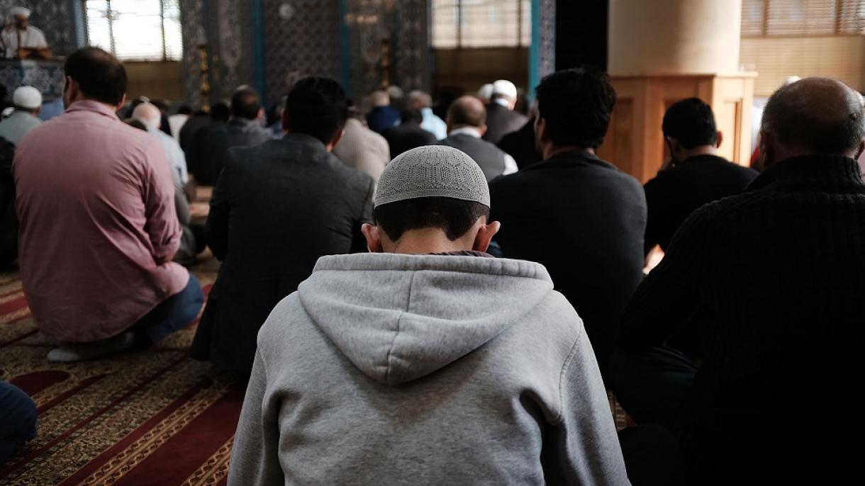 Allemagne: trois mosquées attaquées en deux jours